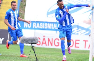 VIDEO CSU Craiova a ajuns la 19 meciuri fără eșec și la a treia partidă consecutivă fără gol primit, 3-0 cu U Cluj