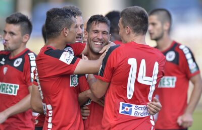 VIDEO VESELovsky » Portarul slovac a fost din nou providențial, iar U Cluj s-a impus la limită cu Pandurii, 1-0