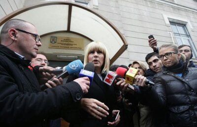 TOLO.RO » Rechizitoriul Gala Bute:  Cum elimina Udrea știri din presă