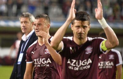 GALERIE FOTO Sfîșietor! Momente emoționante cu Pancu în prim-plan » Fotbalistul a plîns în hohote