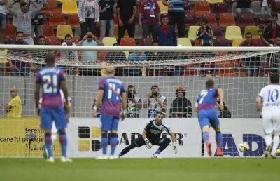 Iancu, după ce a cîștigat Cupa Ligii: "Am avut emoții cînd am bătut penalty-ul!"