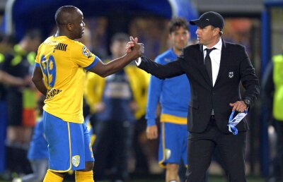 Refuzat de Becali, Reghecampf s-a reorientat către o formație-surpriză din Liga 1