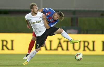 Steaua vrea să-i ia 3 jucători de bază, Șumudică amenință: "Dacă se întîmplă asta, nu mai rămîn la Astra!"