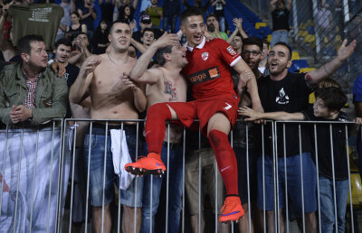 Dinamo îl mai dorește pe Gicu Grozav doar dacă-și rezolvă el despărțirea de Terek: ”Rămîi ”cîine”!”