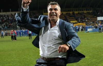 Oli atacă singurul trofeu major care îi lipsește în Golf » Al Ahli s-a calificat în sferturile Ligii Campionilor