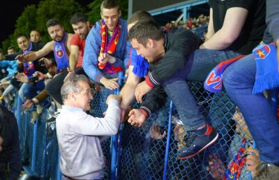 Steliștii fac un pas uriaș pentru împăcarea cu suporterii » Au pregătit ceva special înaintea finalei Cupei României