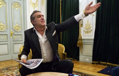 Becali vrea o superechipă, dar să fie low-cost! Cum ar arăta Steaua, dacă îi ies toate transferurile