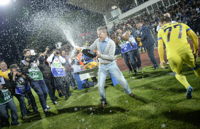 Steaua e tot mai aproape de primul transfer: "Luni se finalizează tratativele!"