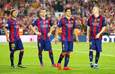 Au primit medalia, dar nu sînt campioni » 4 jucători ai Barcelonei nu sînt consideraţi de UEFA cîştigători ai UCL