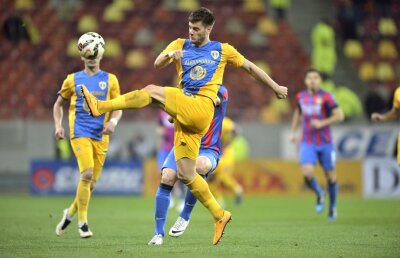 Probleme pentru Selymeș! Absenţe importante la reunirea Petrolului 