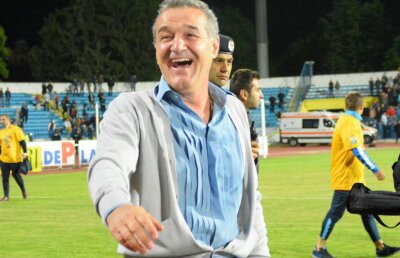 Becali a impus o regulă nouă la Steaua. Motivul pentru care negocierile pentru achiziții sînt îngreunate
