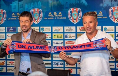 Cum au primit jucătorii de la ASA decizia plecării lui Dan Petrescu! La ce meciuri va mai sta antrenorul