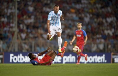 FOTO Succes somnoros » Steaua a arătat insipid la debutul sezonului şi a pierdut Supercupa, 0-1 cu ASA
