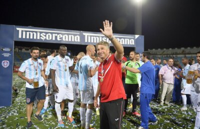 Dan Petrescu, cel mai de succes antrenor: un meci și un trofeu: "Plec, dar aș fi rămas"