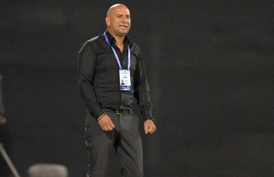 Vasile Miriuţă a luat primul contact cu jucătorii lui ASA » Ce speranţă are după cîştigarea Supercupei