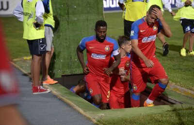 Miza "dublei" Steaua - Trencin e una uriaşă!