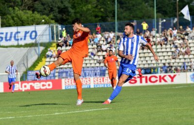 VIDEO + FOTO În zodia lui "X" » CS U Craiova şi FC Botoşani au remizat, 0-0! Este al 5-lea egal din tot atîtea meciuri sezonul acesta
