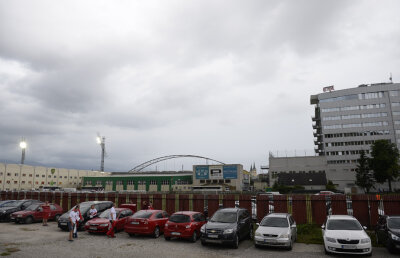 O prevedere UEFA a obligat Steaua să facă cel mai scurt drum posibil: "Urcaţi! Gata, am ajuns!" 