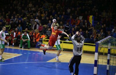 După 10 ani » Actuala generație de tineret a naționalei de handbal e considerată una foarte valoroasă, capabilă chiar să se bată la medalii