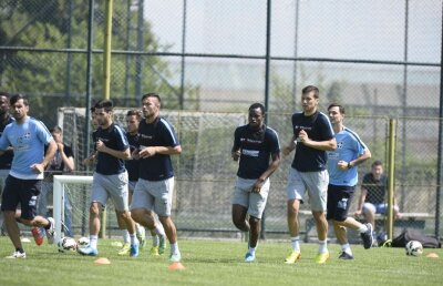 "Voi juca o repriză" » Un nou jucător îşi va face apariţia în tricoul Stelei la meciul cu CFR