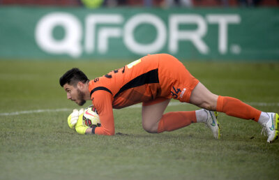 VIDEO Îngeri păzitori » Mureșenii n-au reușit aseară să-și eficientizeze atacul cu CS U Craiova, 0-0, oltenii au plecat cu un punct