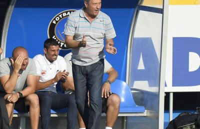 Un fundaş revine pe lista lui Dinamo » Mircea Rednic insistă pentru jucătorul dorit şi în urmă cu o lună