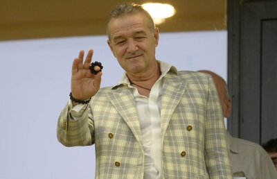 "Ne-ai păcălit! Ai promis că aduci jucători și n-ai adus nimic" » Dialog Rădoi - Becali + dezvăluiri despre transferurile ratate