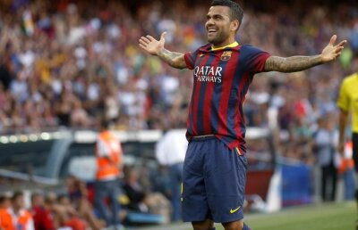 Pe urmele unei legende » Dani Alves a egalat în această seară un record deținut de Maldini