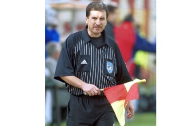 Gazeta îi împrospătează memoria lui Argăseală, care a acuzat violent arbitrajul de la Astra - Steaua: "Hoție în Berceni!" » Cum i-a avantajat pe roș-albaștri într-un meci cu Rocar