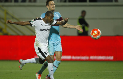 Astralii nu lasă garda jos azi, cu AZ Alkmaar » De Amorim: "Va fi mai greu decît cu West Ham"