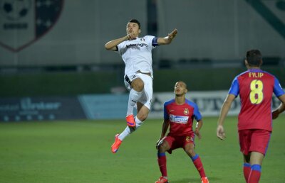 Iordănescu a povestit una dintre discuțiile cu Budescu: "Mi-a zis «Ce vrei, bă, de la mine?»" » Dezvăluire: el e omul care l-a schimbat pe căpitanul Astrei