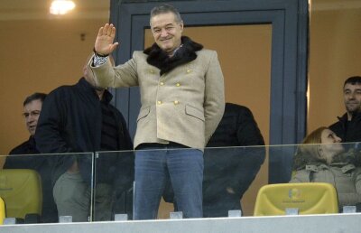 Nostalgicul Becali » Patronul roș-albaștrilor a vorbit despre cele mai plăcute amintiri la Steaua: "Toți au spus că sînt nebun"