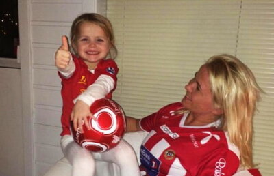 Un cuplu norvegian care susţine echipa Liverpool şi-a numit fiica YNWA