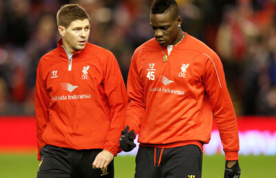 Gerrard povesteşte un moment incredibil cu Balotelli la Liverpool: "Am înnebunit! Aproape am căzut în poartă"