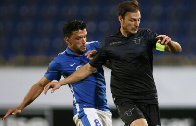 VIDEO Căpitan în derivă » Radu, ”vinovat prin absență” la golul lui Dnepr marcat la ultima fază!