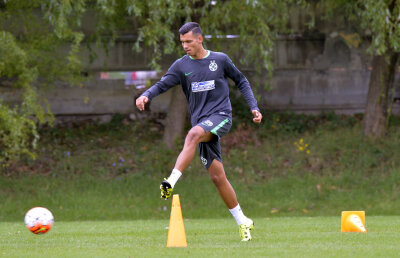 Stîngaciul surpriză » Steaua a debutat primul jucător din propria pepinieră după un an de zile