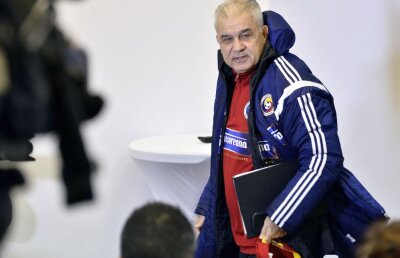 Iordănescu are la dispoziție un jucător de superclasă! Ce atacant-surpriză poate avea România la Euro 2016: "Aștept convocarea"