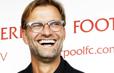 VIDEO Klopp are 1-0 cu Mourinho de la conferință: ”Nu vreau să mă descriu, eu sînt The Normal One” :D