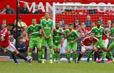 "Cei de la United s-au săturat! Are ego-ul lui Ronaldo și abilitățile lui Bebe" » Un star de la Manchester e criticat dur