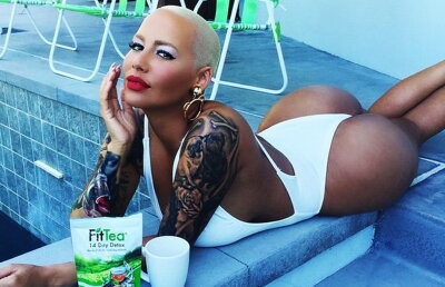 FOTO » Amber Rose a stîrnit potopul! Asta e cea mai hot imagine în care a apărut