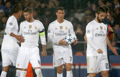 VIDEO Nu rezultatul l-a enervat pe Ronaldo la sfîrșitul jocului cu PSG: "De ce tot timpul eu?!"