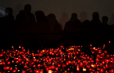 Jucătorii Stelei au trăit în faţa televizorului, într-un hotel din Cluj, tragedia din clubul Colectiv: "Sîntem şocaţi! Fotbalul trece pe planul doi!"