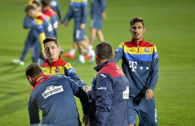 FOTO România şi-a prezentat tricourile pentru meciul cu Italia » Echipament special în memoria victimelor din Colectiv