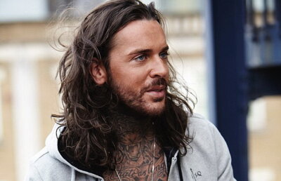 Imagini de infarct cu Peter Wicks. Femeile sînt înnebunite!