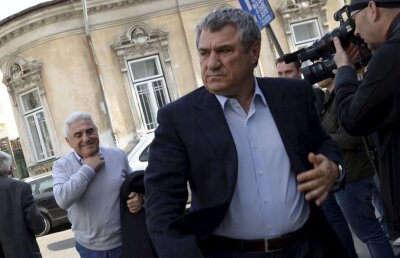 Judecătoarea din Dosarul Transferurilor, reținută pentru 24 de ore! Borcea şi fraţii Becali, audiați la DNA