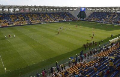 Situație halucinantă în Liga 1! Un fan a plătit chiria pentru ca Petrolul să poată juca meciul cu CFR pe teren propriu
