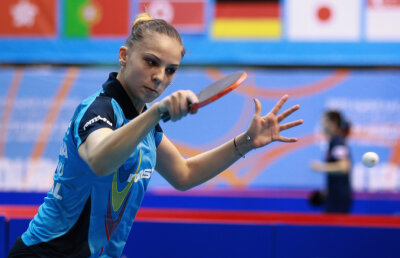 "Intruse" printre asiatice » Naționala feminină de junioare a luat bronzul la Mondialele din Franța