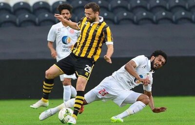 Sînmărtean, pasă de gol și eliminare într-un meci cîștigat de Al Ittihad cu Al Shabab, scor 2-1