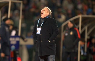 Șumudică îi răspunde lui Gigi Becali: "Ferească Dumnezeu! Doar dacă dau eu colțul se va întîmpla asta"