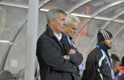 A cîștigat ultimul meci, e pe loc de play-off, dar nu e sigur de postul lui! Bergodi anunță cînd i se decide soarta